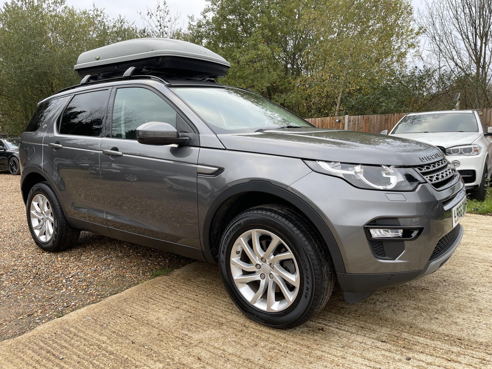 Land Rover Discovery Sport 2.0 TD4 SE Tech SUV 5dr Diesel Auto 4WD Euro 6 (s/s) (180 ps)