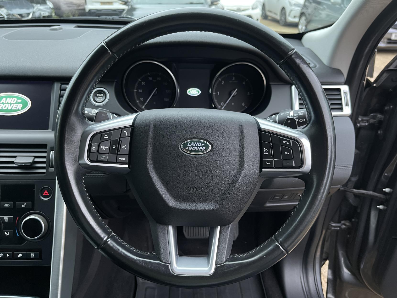 Land Rover Discovery Sport 2.0 TD4 SE Tech SUV 5dr Diesel Auto 4WD Euro 6 (s/s) (180 ps)