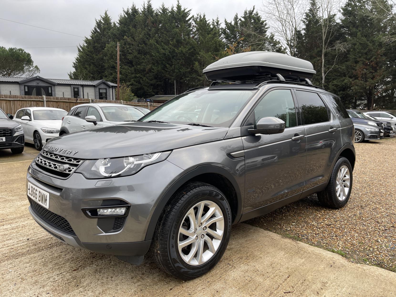 Land Rover Discovery Sport 2.0 TD4 SE Tech SUV 5dr Diesel Auto 4WD Euro 6 (s/s) (180 ps)