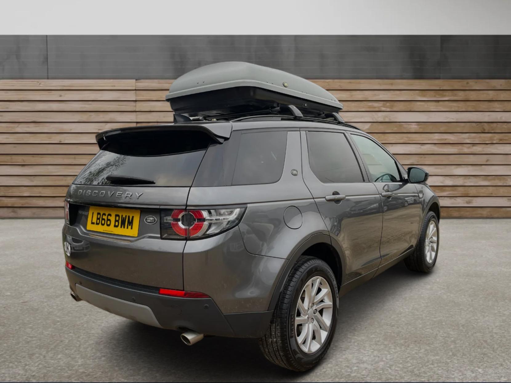 Land Rover Discovery Sport 2.0 TD4 SE Tech SUV 5dr Diesel Auto 4WD Euro 6 (s/s) (180 ps)