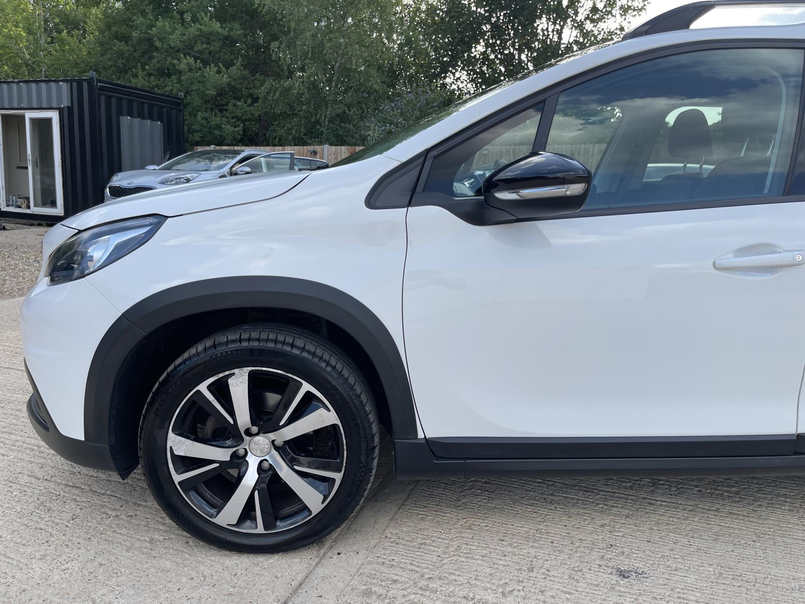 Peugeot 2008 1.2 PureTech GT Line SUV 5dr Petrol Manual Euro 6 (s/s) (130 ps)