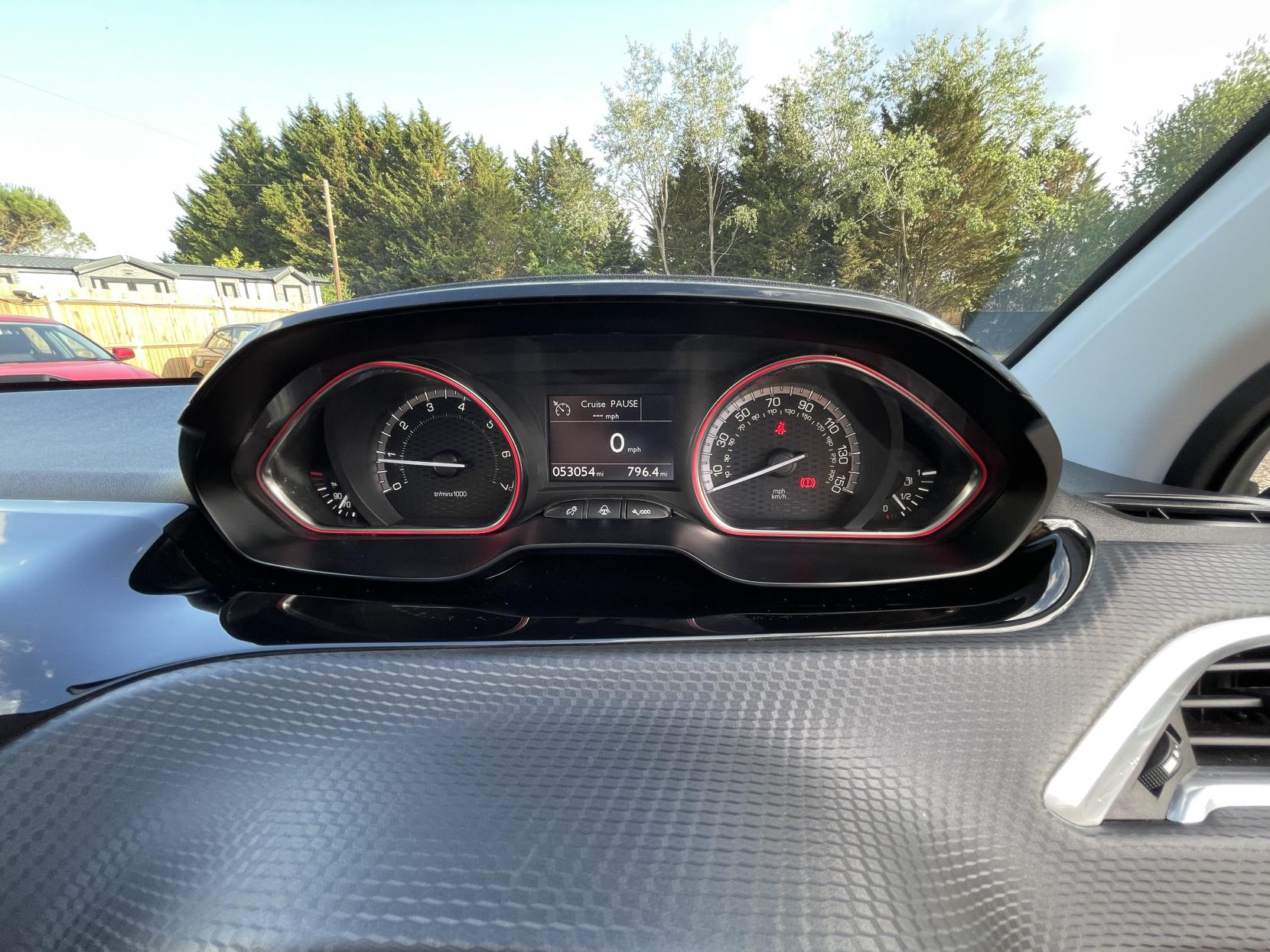 Peugeot 2008 1.2 PureTech GT Line SUV 5dr Petrol Manual Euro 6 (s/s) (130 ps)