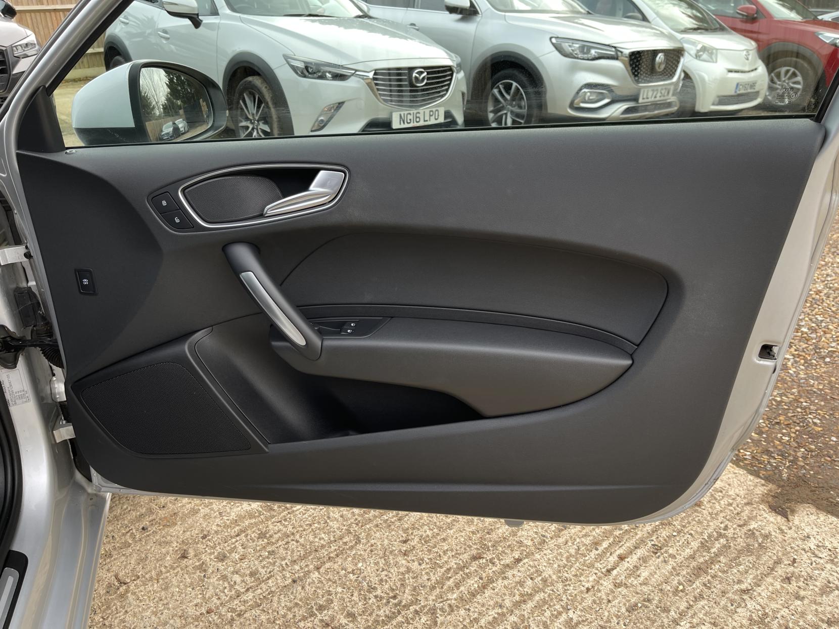 Audi A1 1.4 TFSI Sport Hatchback 3dr Petrol S Tronic Euro 5 (s/s) (122 ps)