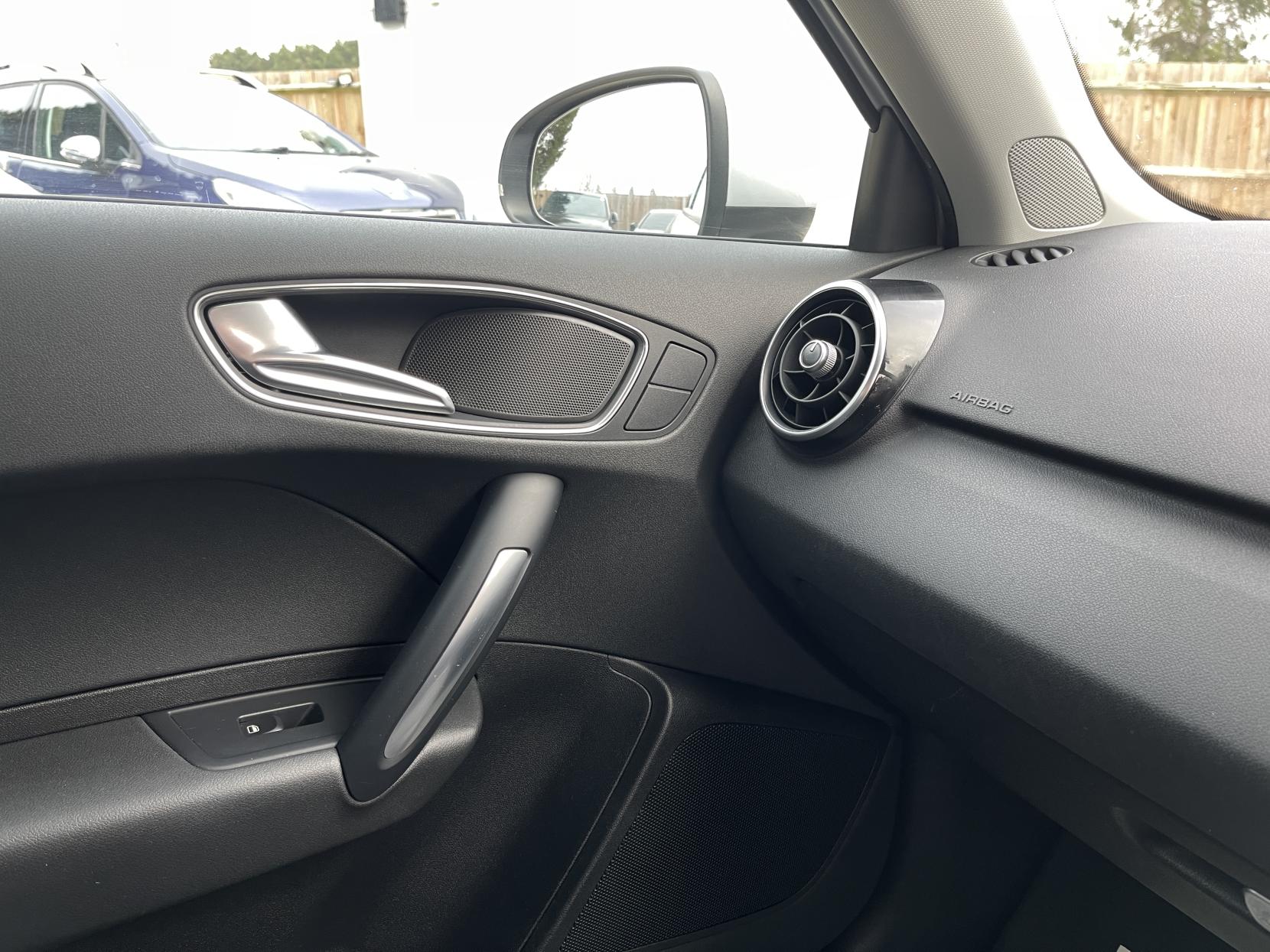 Audi A1 1.4 TFSI Sport Hatchback 3dr Petrol S Tronic Euro 5 (s/s) (122 ps)