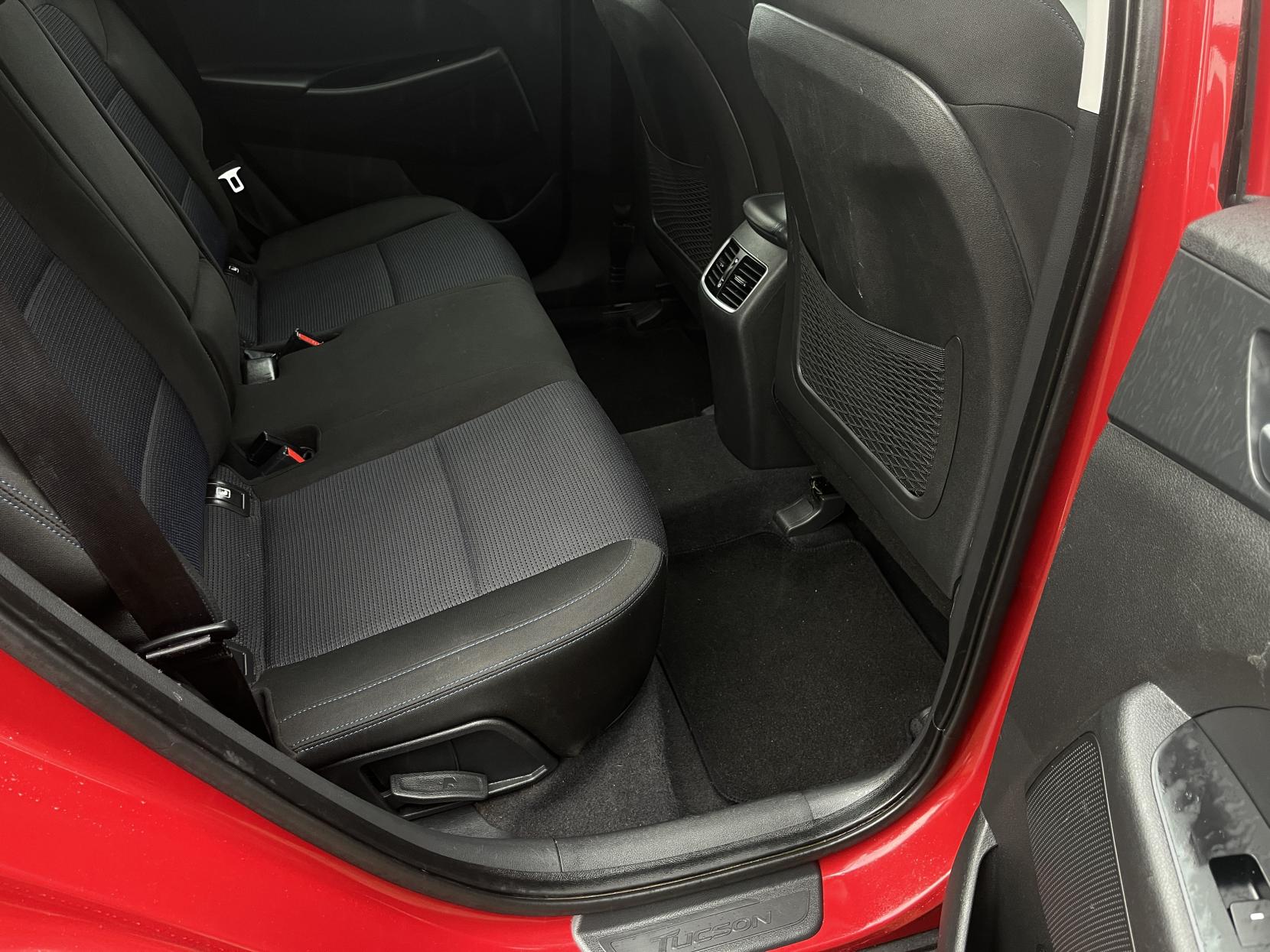 Hyundai TUCSON 1.6 GDi Blue Drive SE Nav SUV 5dr Petrol Manual Euro 6 (s/s) (132 ps)