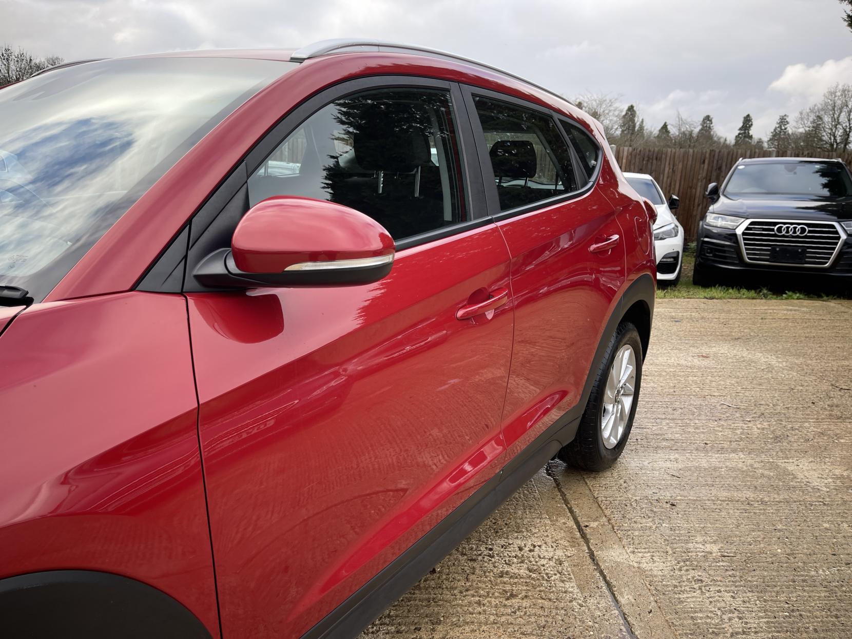 Hyundai TUCSON 1.6 GDi Blue Drive SE Nav SUV 5dr Petrol Manual Euro 6 (s/s) (132 ps)