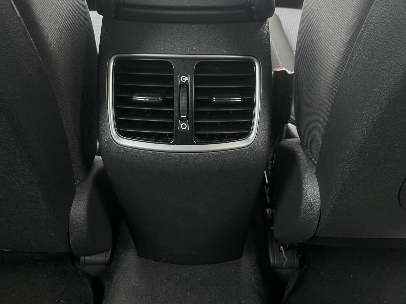 Hyundai TUCSON 1.6 GDi Blue Drive SE Nav SUV 5dr Petrol Manual Euro 6 (s/s) (132 ps)