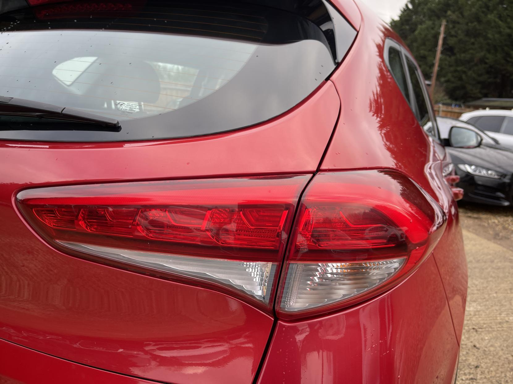 Hyundai TUCSON 1.6 GDi Blue Drive SE Nav SUV 5dr Petrol Manual Euro 6 (s/s) (132 ps)