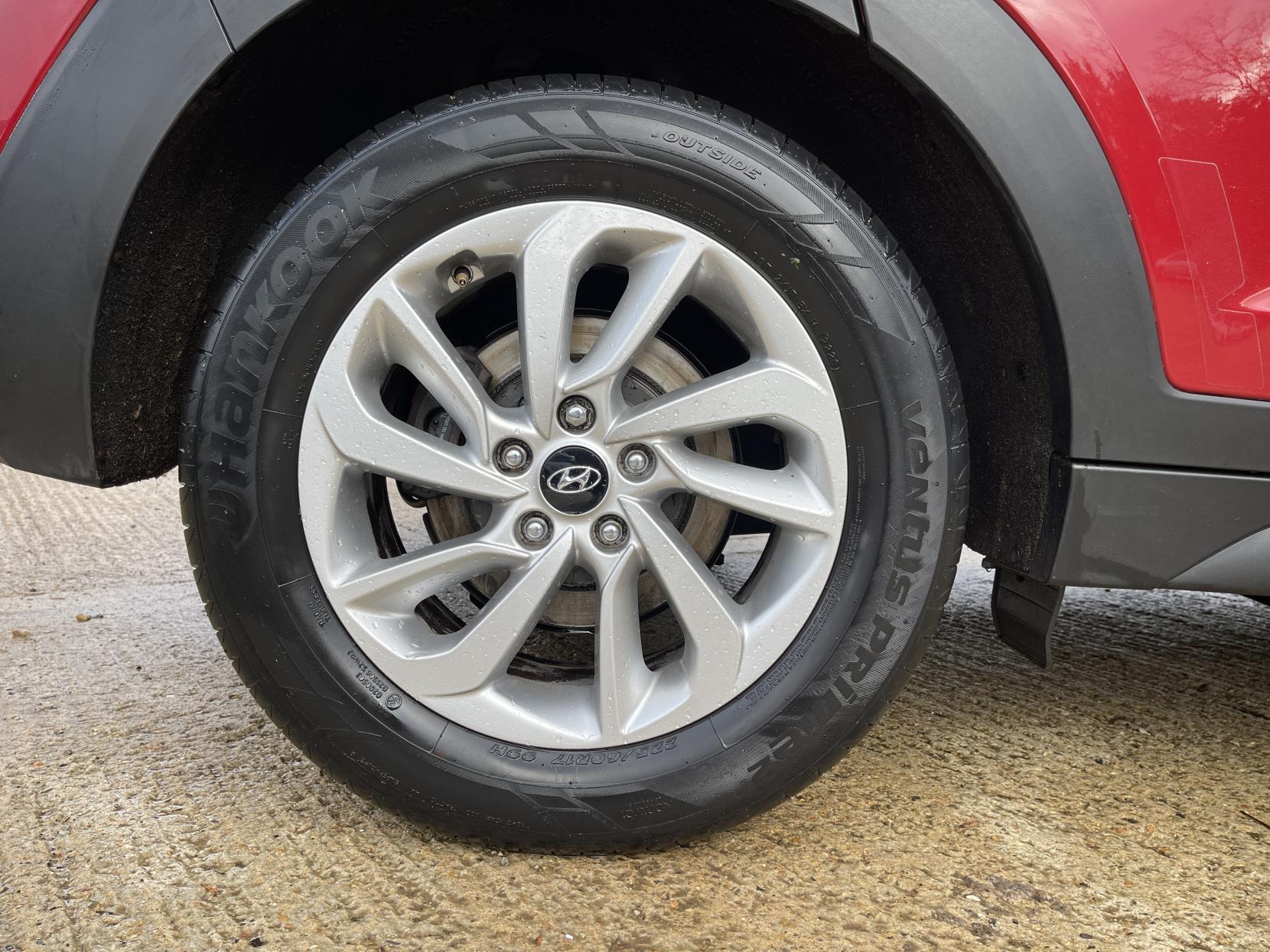 Hyundai TUCSON 1.6 GDi Blue Drive SE Nav SUV 5dr Petrol Manual Euro 6 (s/s) (132 ps)