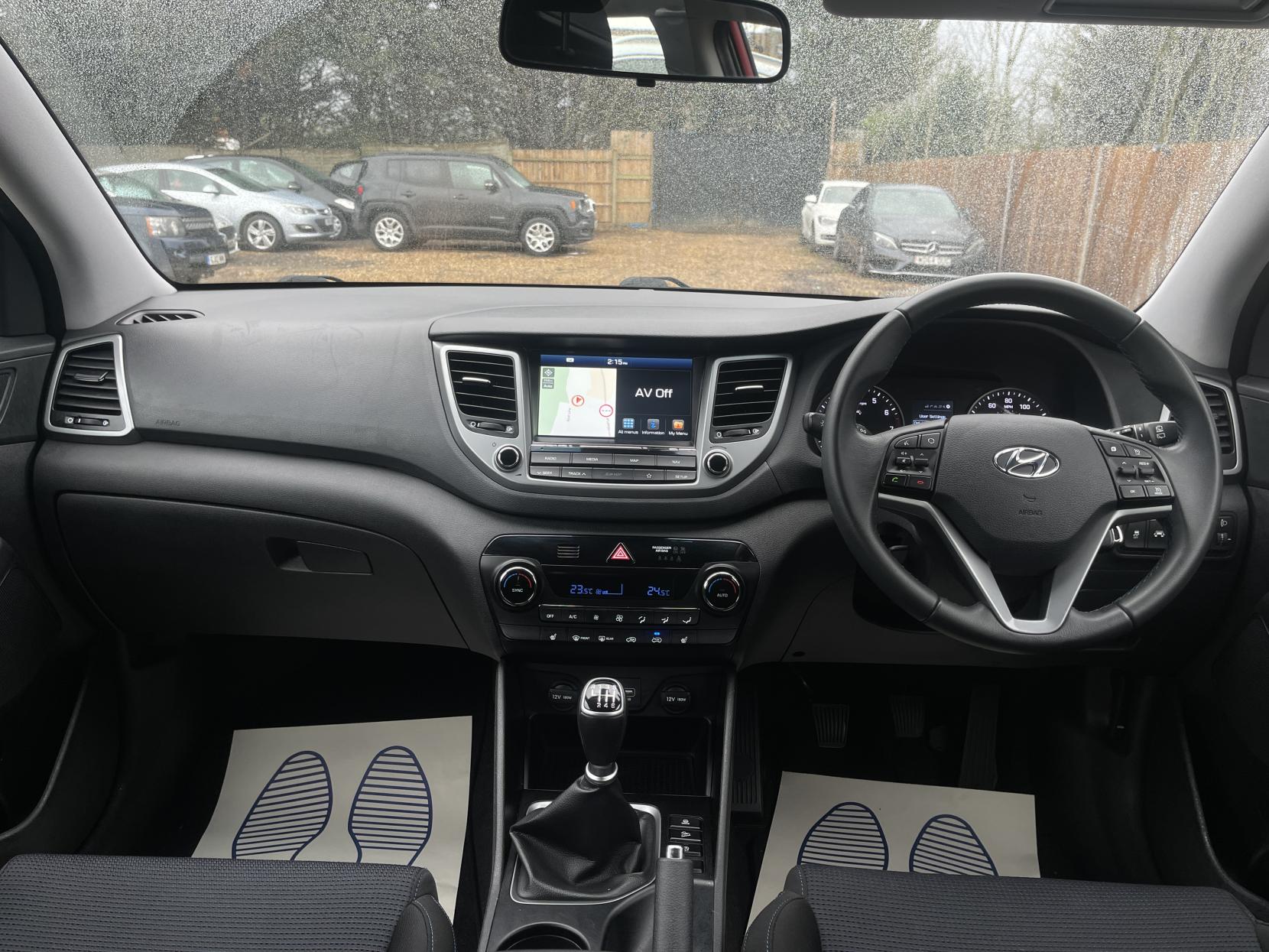 Hyundai TUCSON 1.6 GDi Blue Drive SE Nav SUV 5dr Petrol Manual Euro 6 (s/s) (132 ps)