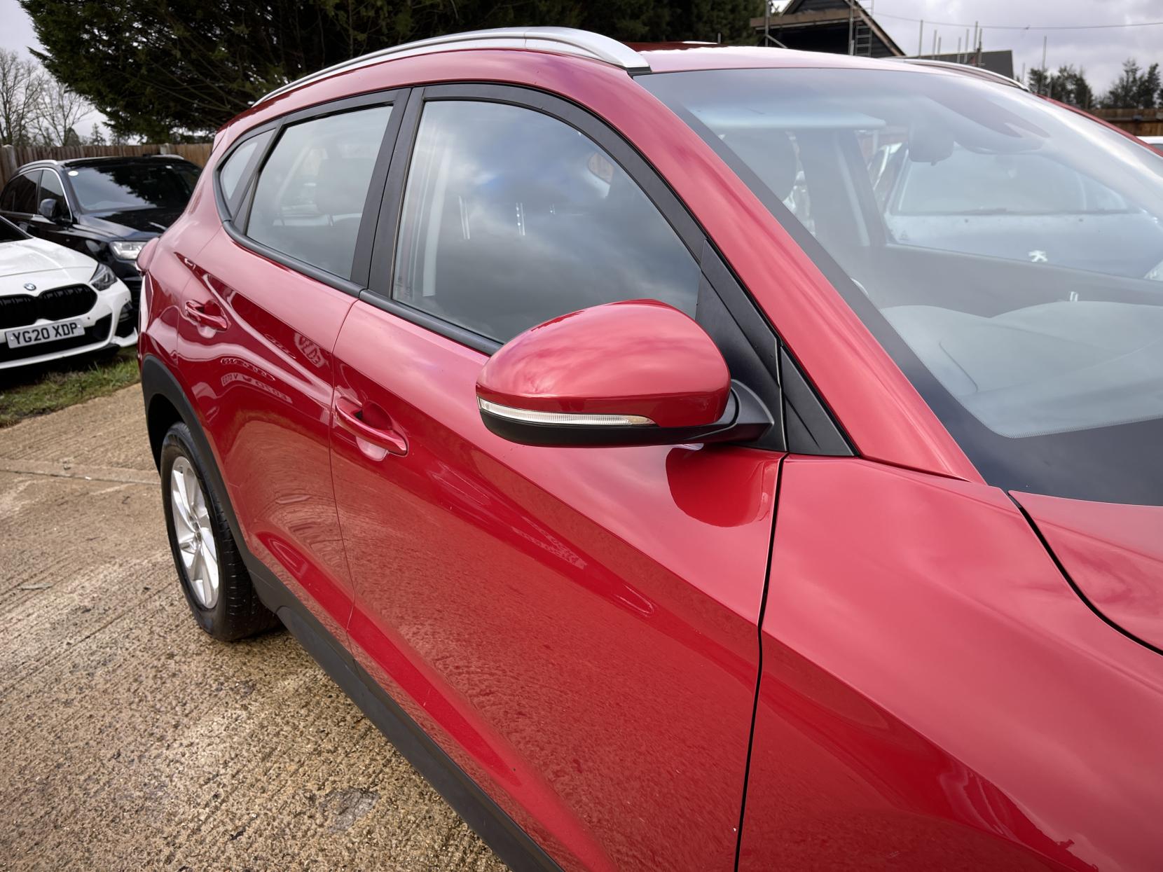 Hyundai TUCSON 1.6 GDi Blue Drive SE Nav SUV 5dr Petrol Manual Euro 6 (s/s) (132 ps)