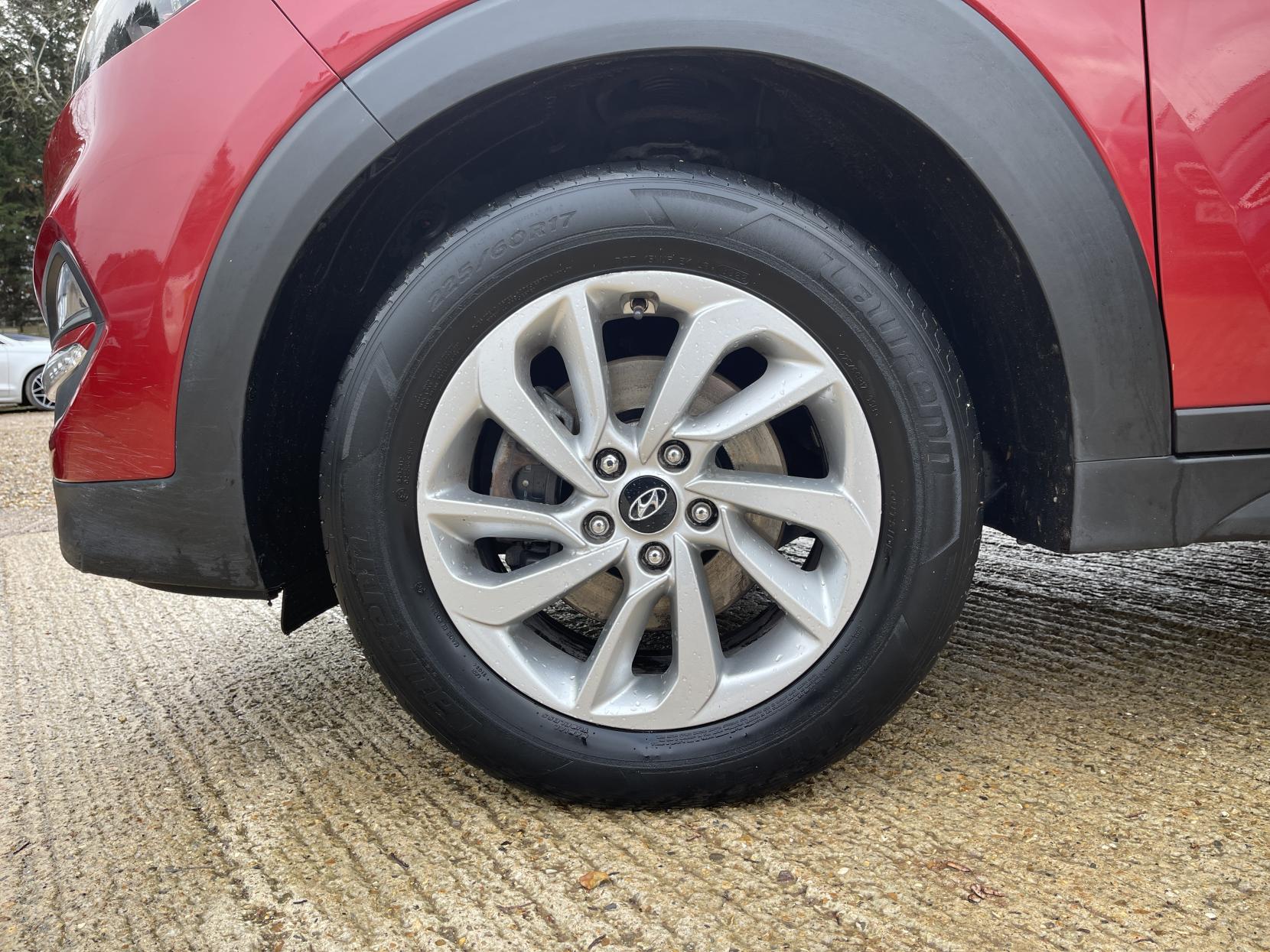 Hyundai TUCSON 1.6 GDi Blue Drive SE Nav SUV 5dr Petrol Manual Euro 6 (s/s) (132 ps)