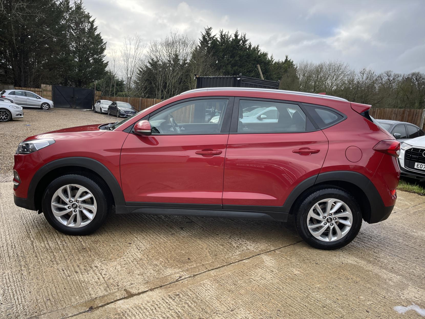 Hyundai TUCSON 1.6 GDi Blue Drive SE Nav SUV 5dr Petrol Manual Euro 6 (s/s) (132 ps)