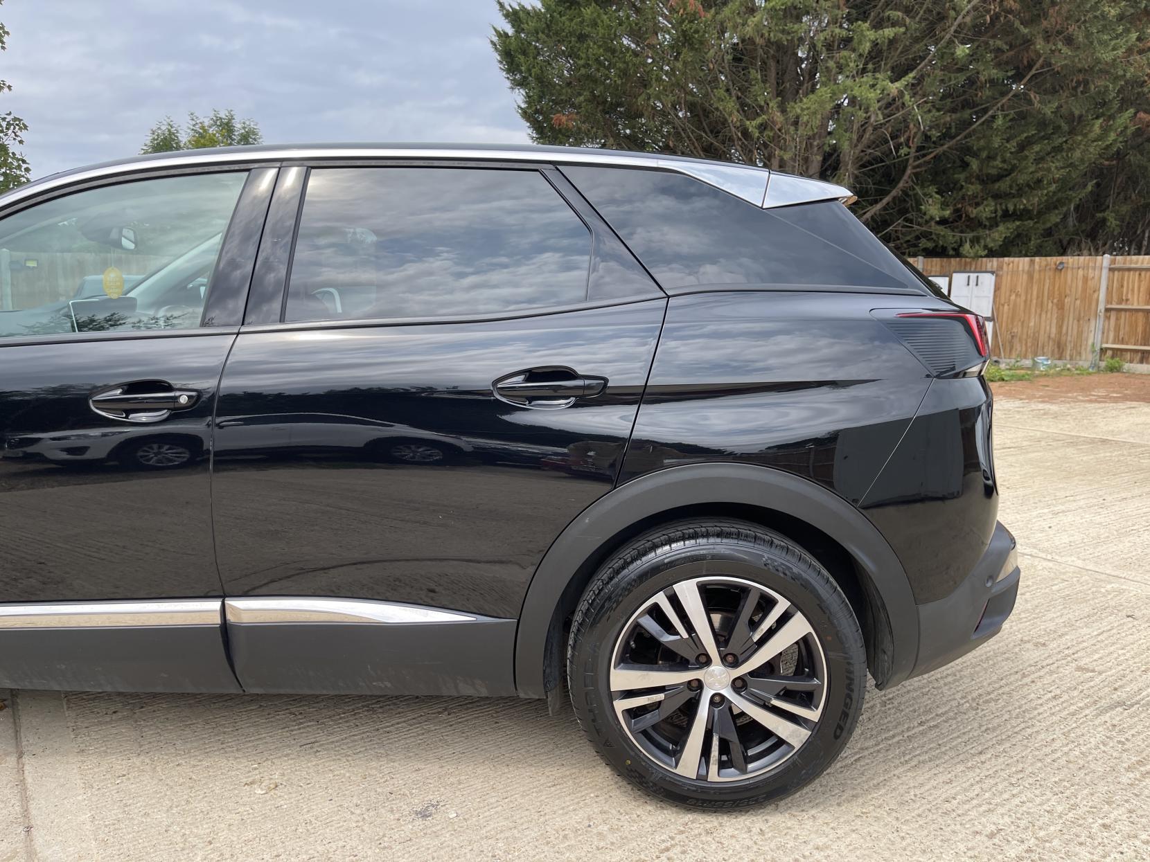 Peugeot 3008 1.6 BlueHDi Allure SUV 5dr Diesel Manual Euro 6 (s/s) (120 ps)