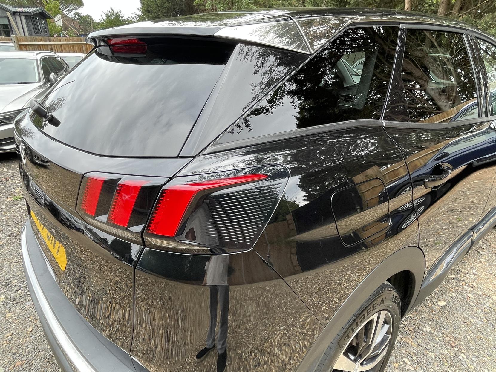 Peugeot 3008 1.6 BlueHDi Allure SUV 5dr Diesel Manual Euro 6 (s/s) (120 ps)
