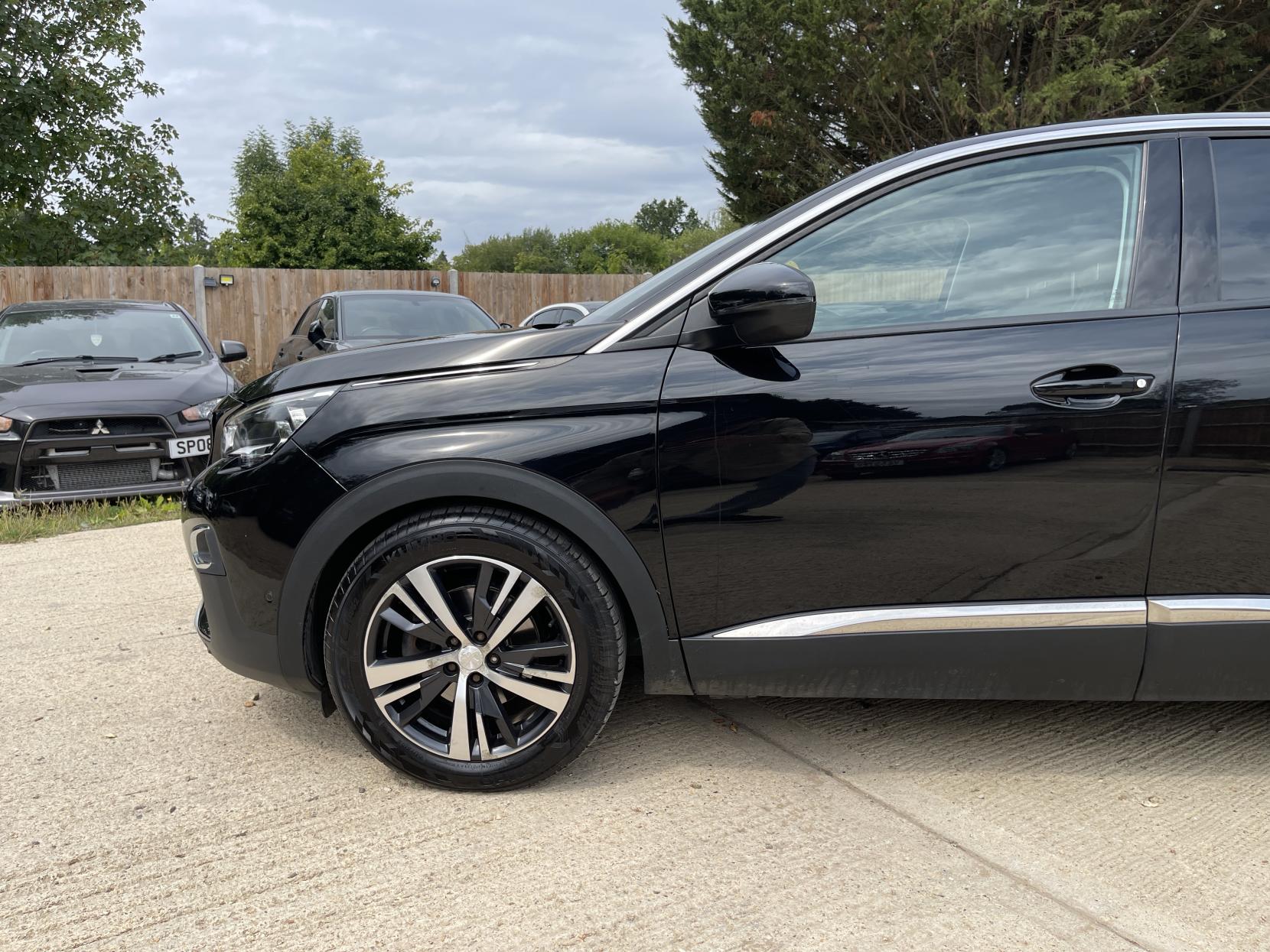 Peugeot 3008 1.6 BlueHDi Allure SUV 5dr Diesel Manual Euro 6 (s/s) (120 ps)