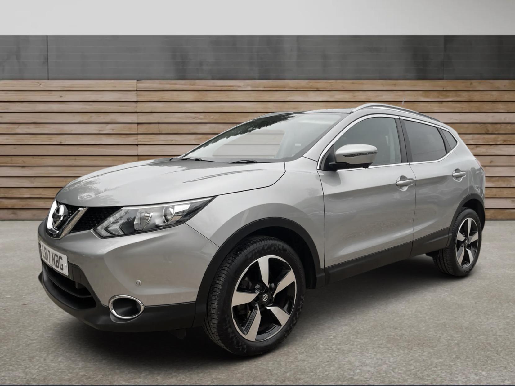 Nissan Qashqai 1.2 DIG-T N-Connecta SUV 5dr Petrol Manual 2WD Euro 6 (s/s) (115 ps)