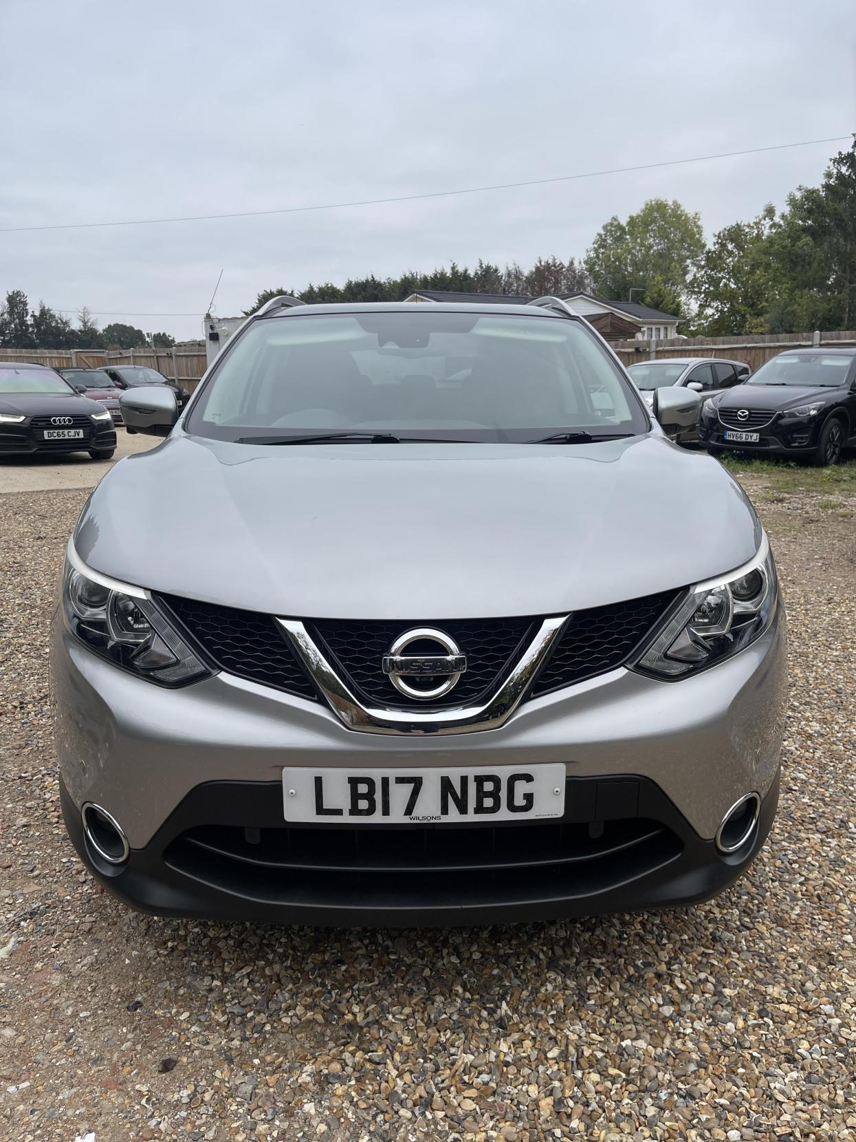 Nissan Qashqai 1.2 DIG-T N-Connecta SUV 5dr Petrol Manual 2WD Euro 6 (s/s) (115 ps)