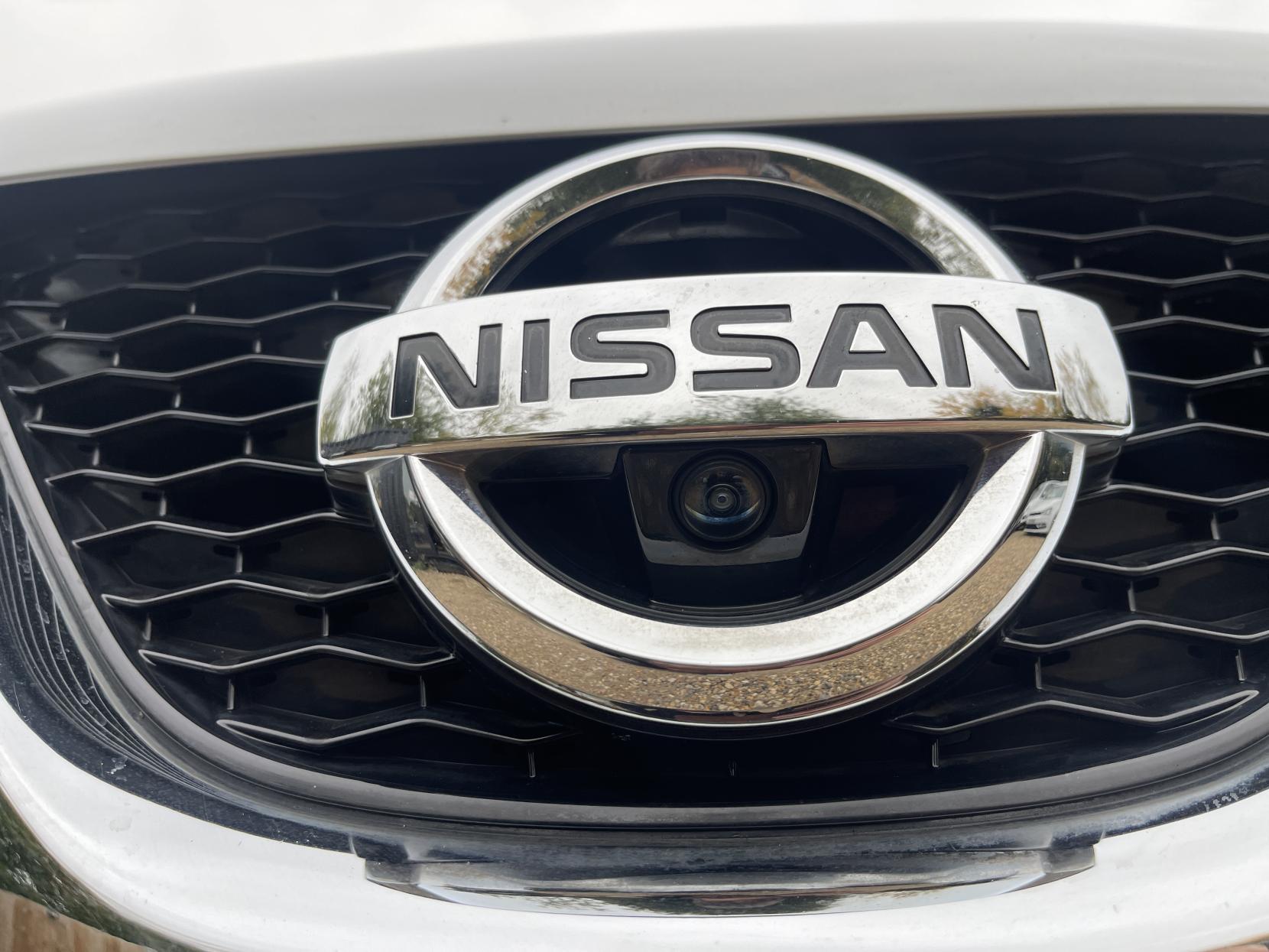 Nissan Qashqai 1.2 DIG-T N-Connecta SUV 5dr Petrol Manual 2WD Euro 6 (s/s) (115 ps)