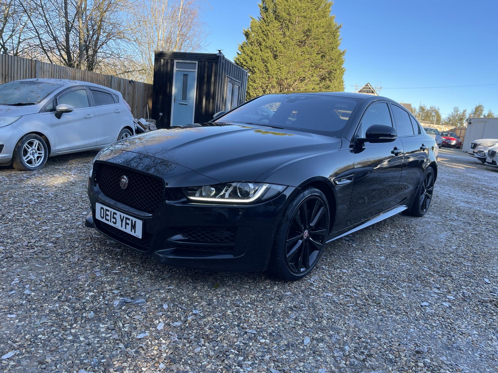 Jaguar XE 2.0d R-Sport Saloon 4dr Diesel Manual Euro 6 (s/s) (180 ps)