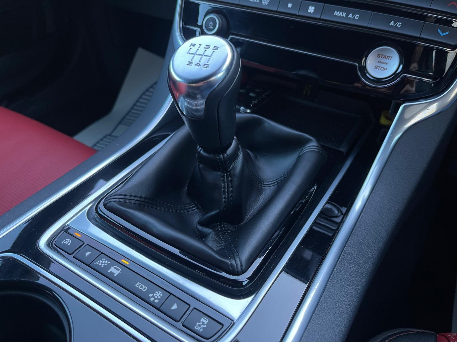 Jaguar XE 2.0d R-Sport Saloon 4dr Diesel Manual Euro 6 (s/s) (180 ps)