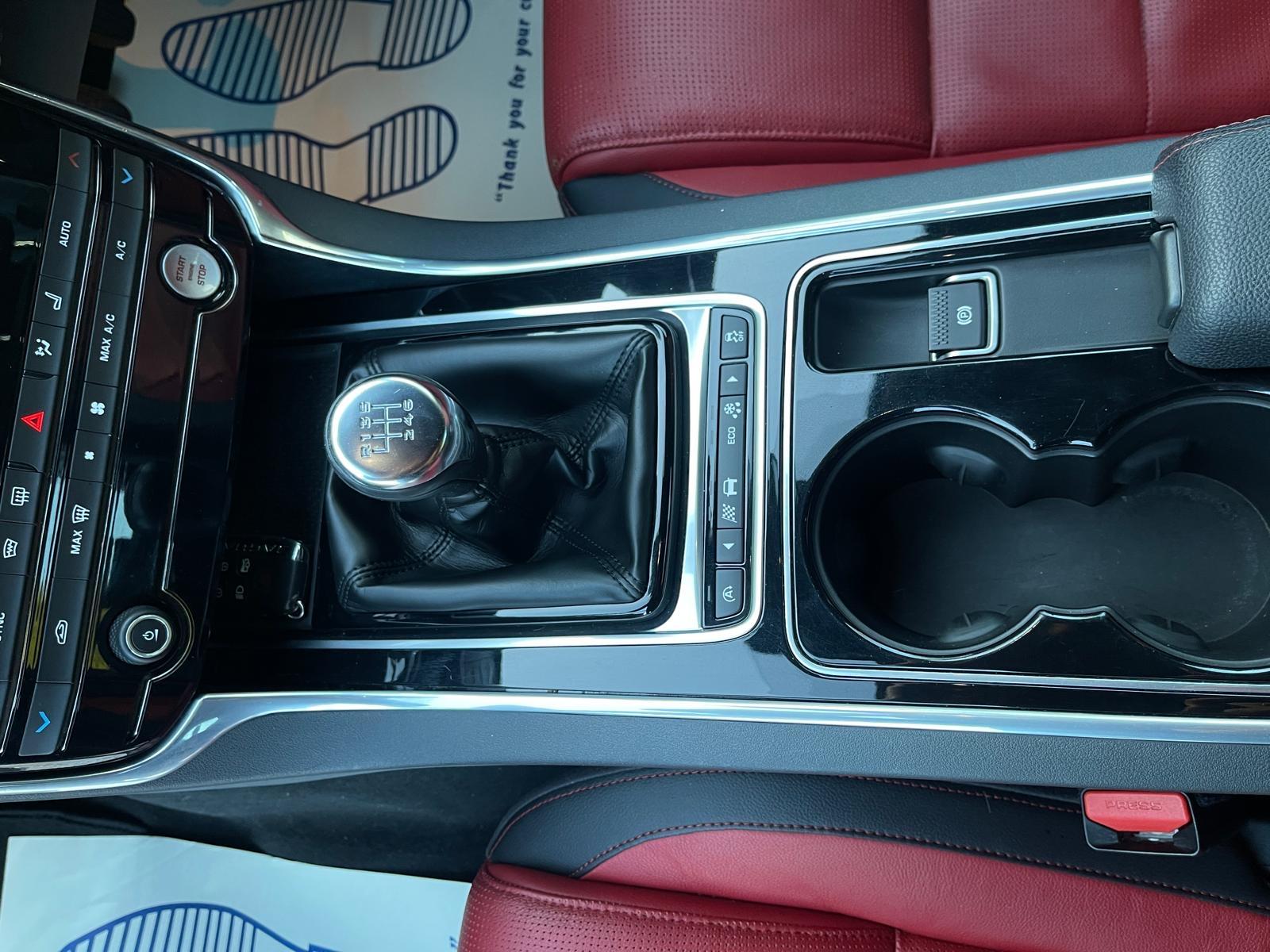 Jaguar XE 2.0d R-Sport Saloon 4dr Diesel Manual Euro 6 (s/s) (180 ps)