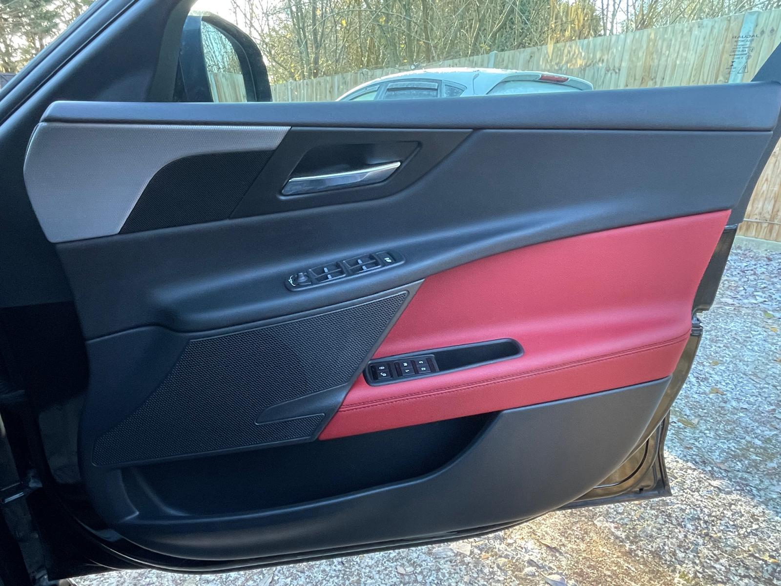 Jaguar XE 2.0d R-Sport Saloon 4dr Diesel Manual Euro 6 (s/s) (180 ps)