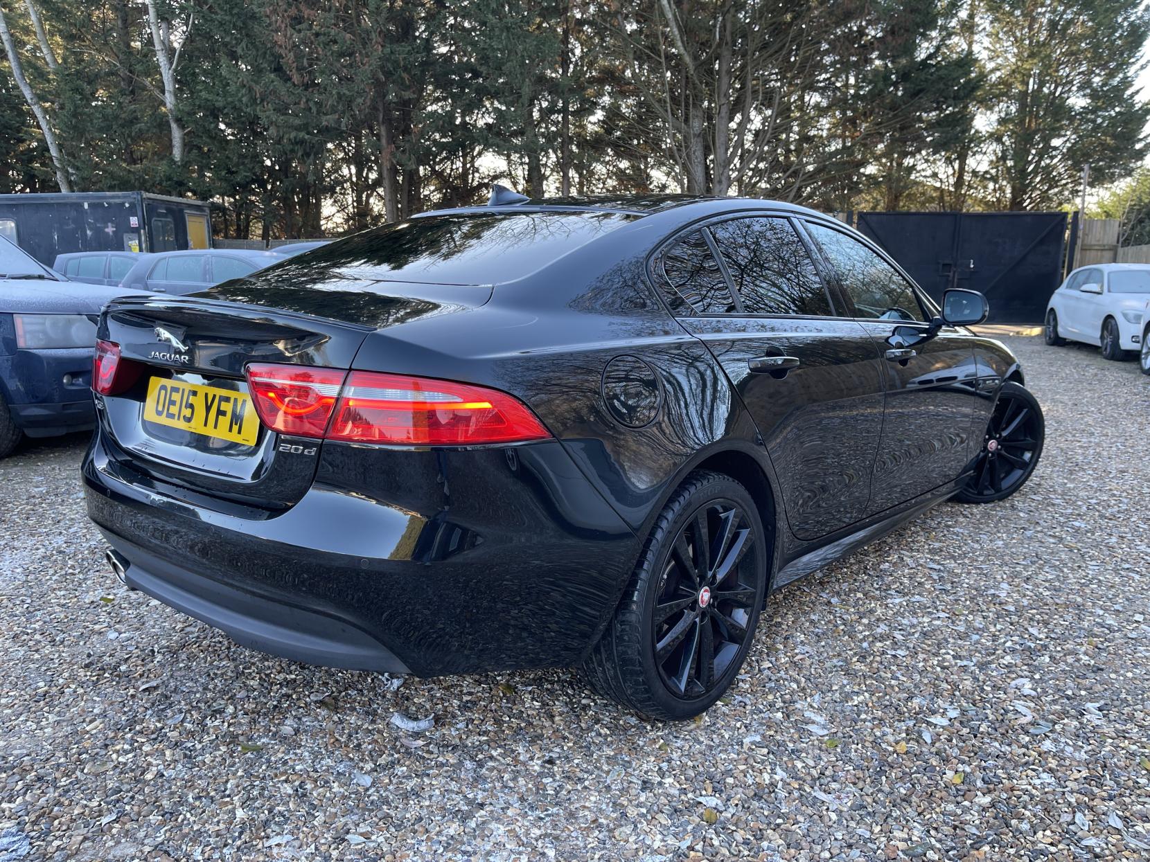 Jaguar XE 2.0d R-Sport Saloon 4dr Diesel Manual Euro 6 (s/s) (180 ps)