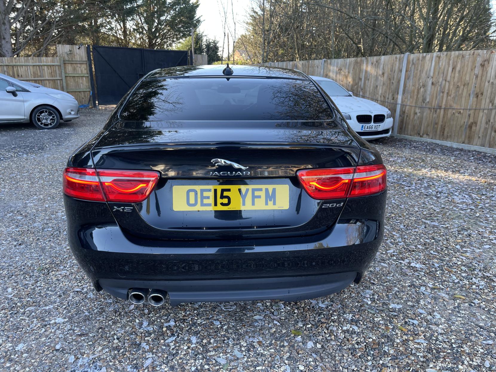 Jaguar XE 2.0d R-Sport Saloon 4dr Diesel Manual Euro 6 (s/s) (180 ps)