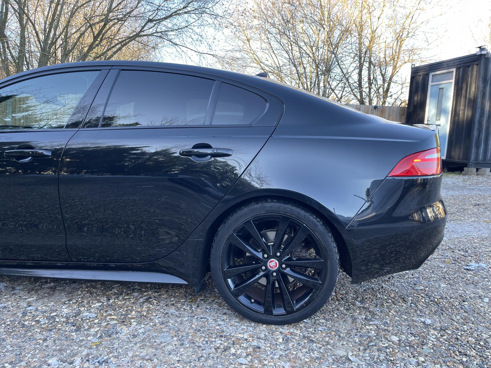 Jaguar XE 2.0d R-Sport Saloon 4dr Diesel Manual Euro 6 (s/s) (180 ps)