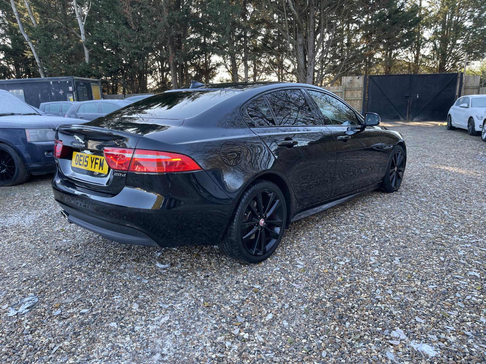 Jaguar XE 2.0d R-Sport Saloon 4dr Diesel Manual Euro 6 (s/s) (180 ps)