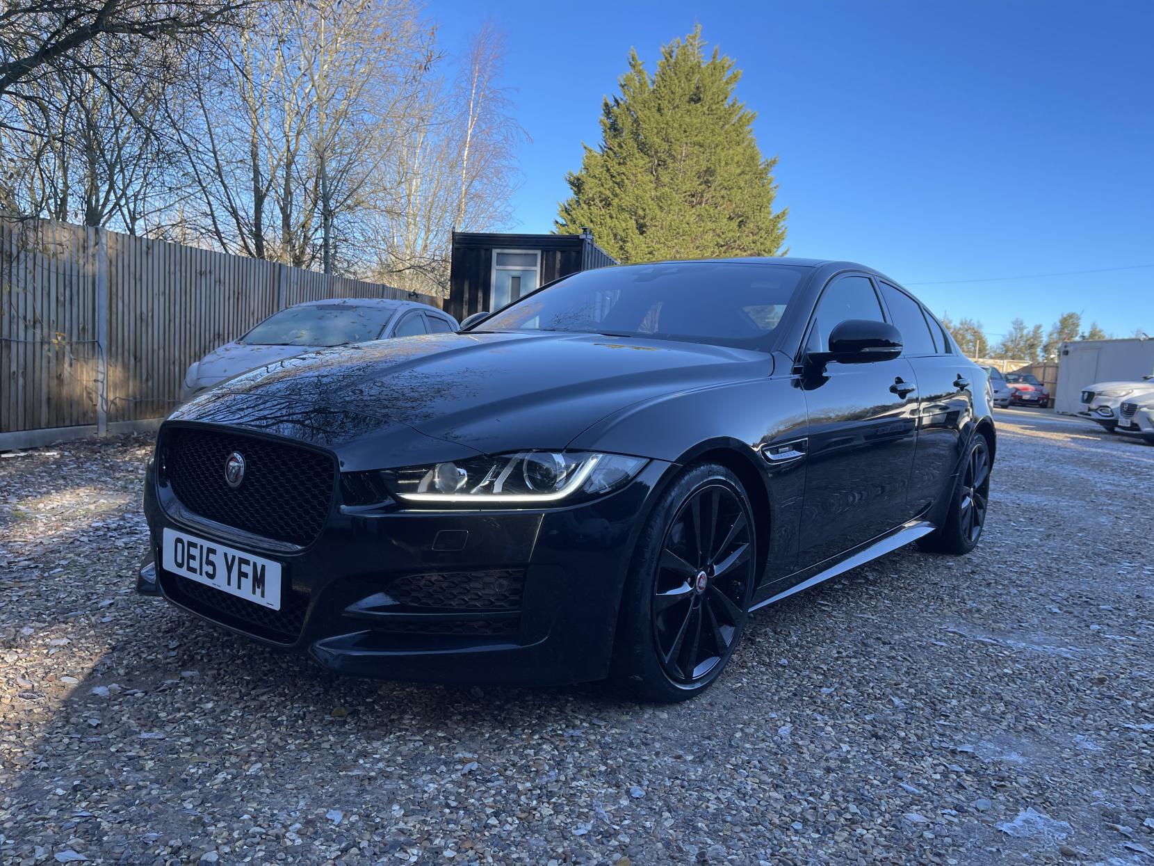 Jaguar XE 2.0d R-Sport Saloon 4dr Diesel Manual Euro 6 (s/s) (180 ps)