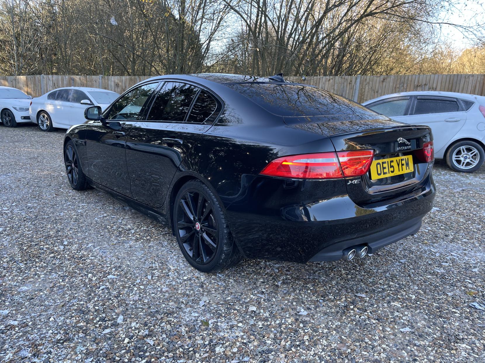 Jaguar XE 2.0d R-Sport Saloon 4dr Diesel Manual Euro 6 (s/s) (180 ps)