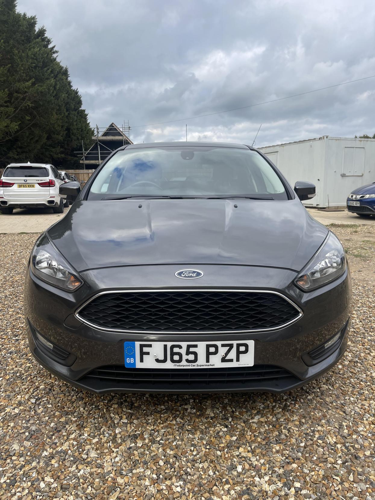 Ford Focus 1.0T EcoBoost Zetec Hatchback 5dr Petrol Manual Euro 6 (s/s) (125 ps)