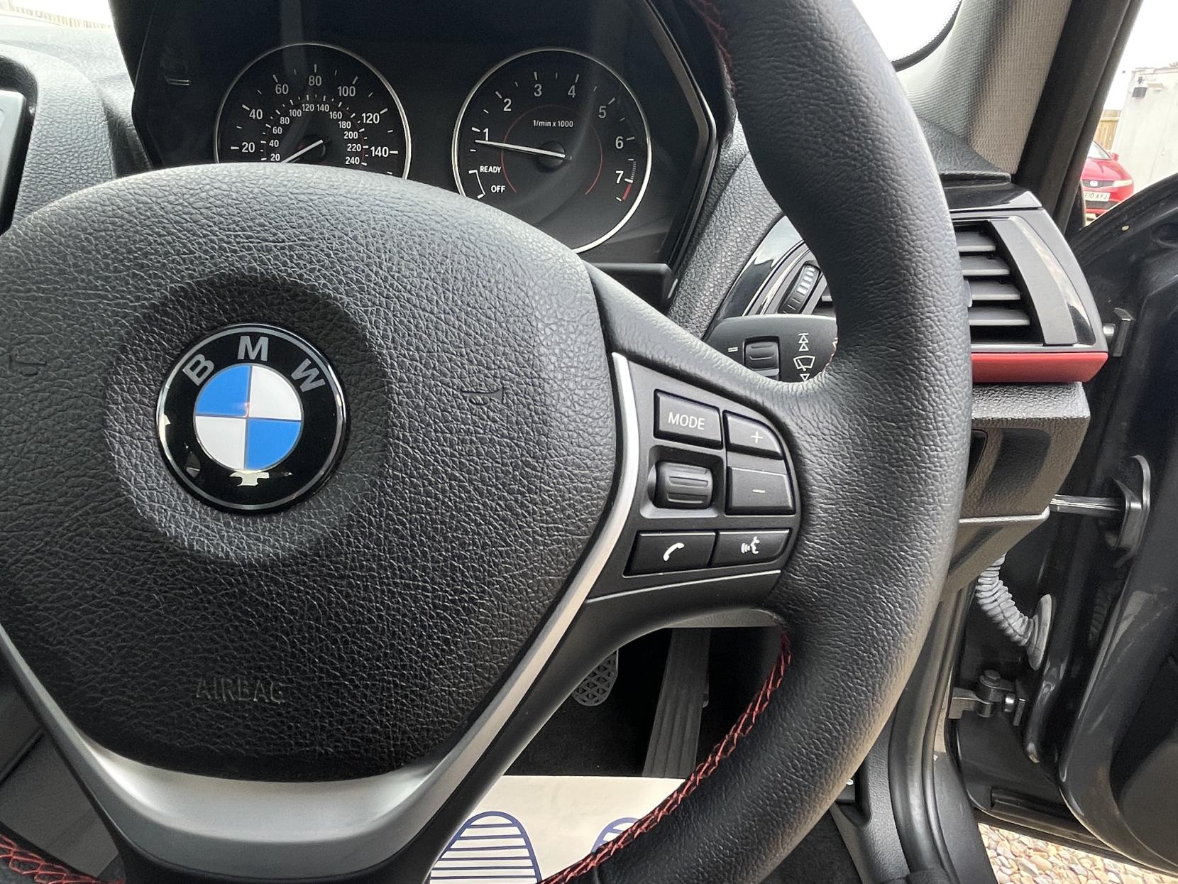 BMW 1 Series 1.6 114i Sport Hatchback 5dr Petrol Manual Euro 5 (s/s) (102 ps)