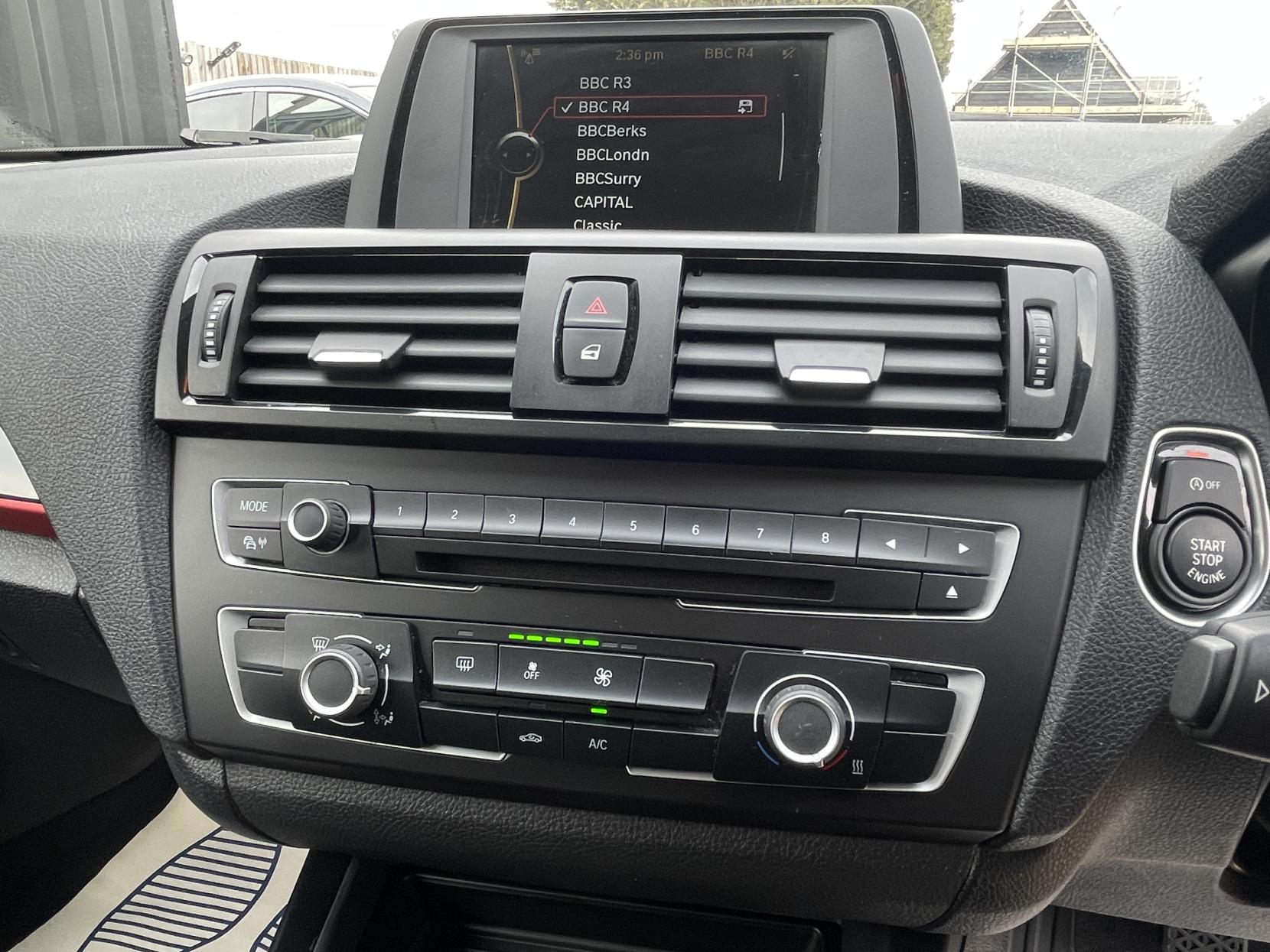 BMW 1 Series 1.6 114i Sport Hatchback 5dr Petrol Manual Euro 5 (s/s) (102 ps)