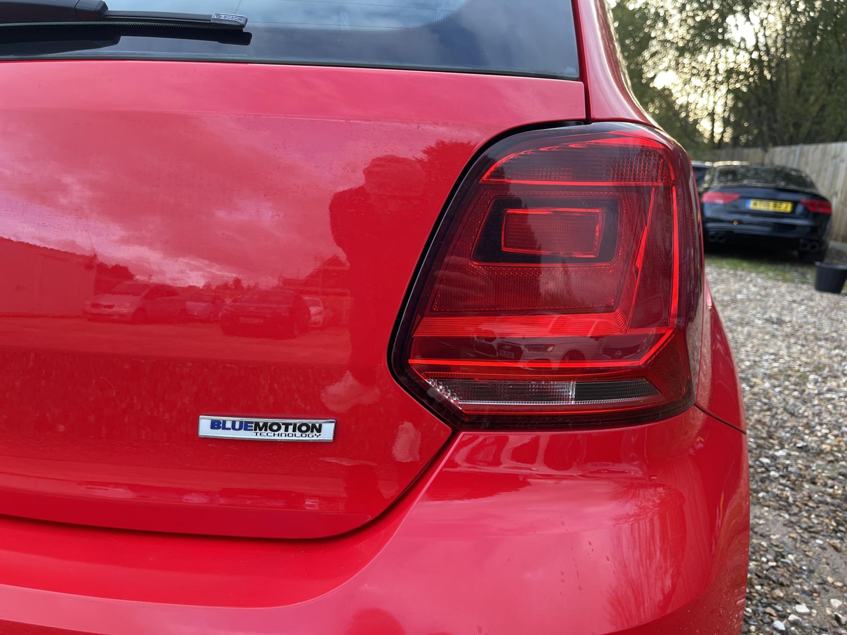 Volkswagen Polo 1.0 BlueMotion Tech SE Hatchback 5dr Petrol Manual Euro 6 (s/s) (75 ps)