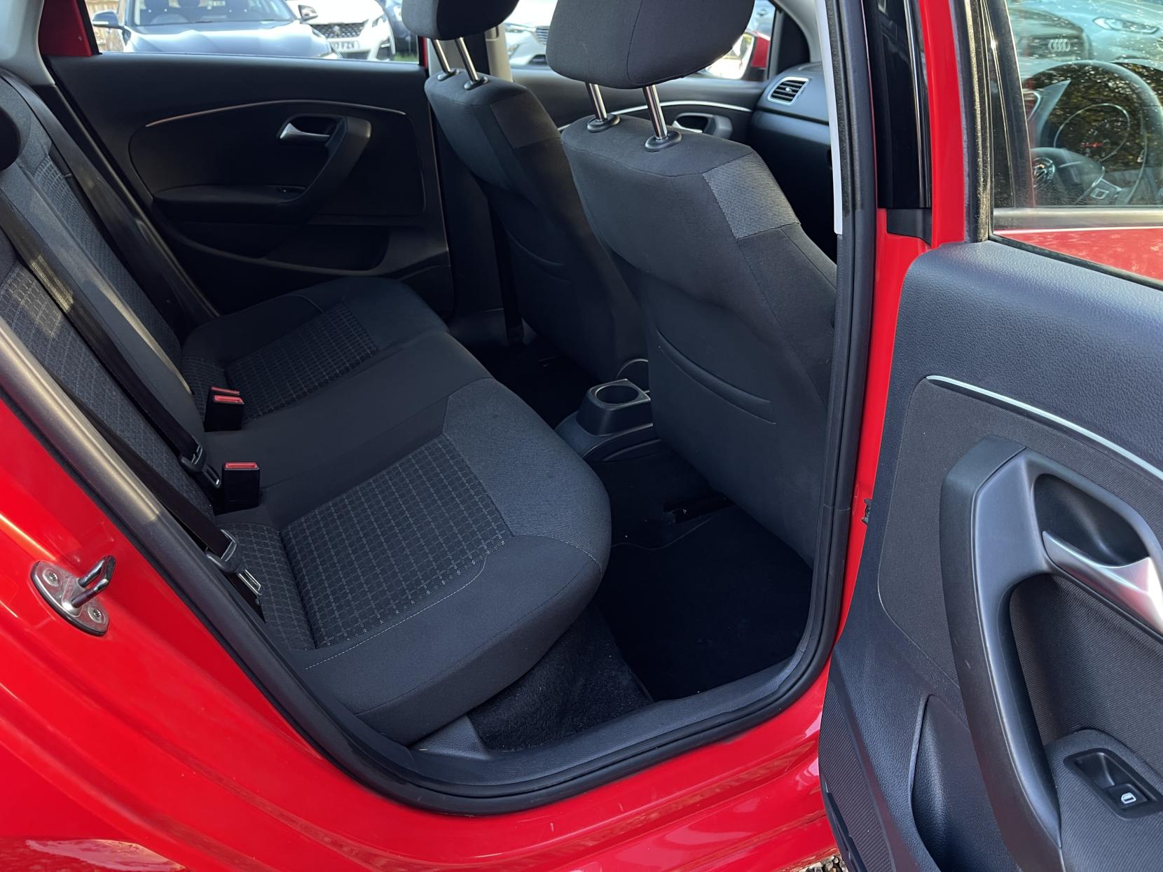 Volkswagen Polo 1.0 BlueMotion Tech SE Hatchback 5dr Petrol Manual Euro 6 (s/s) (75 ps)