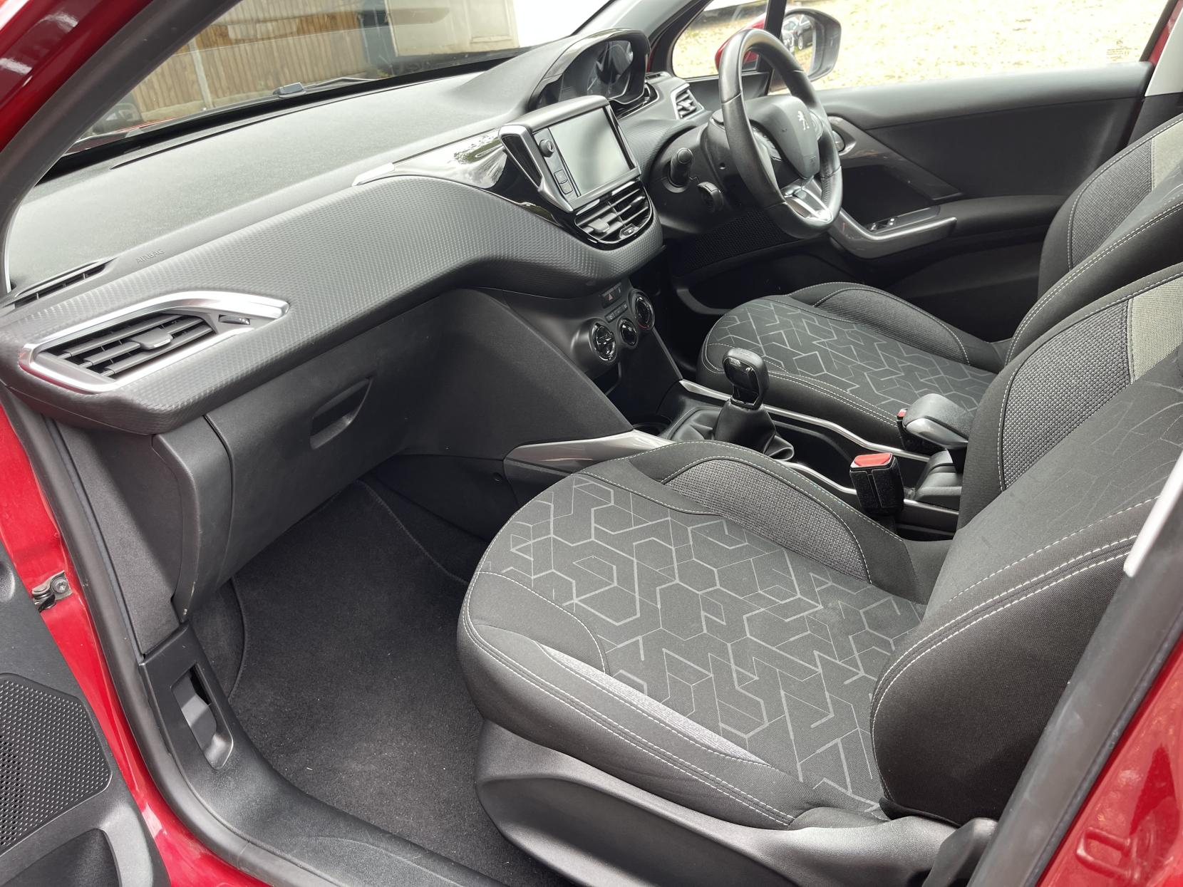 Peugeot 2008 1.2 PureTech Active SUV 5dr Petrol Manual Euro 6 (82 ps)
