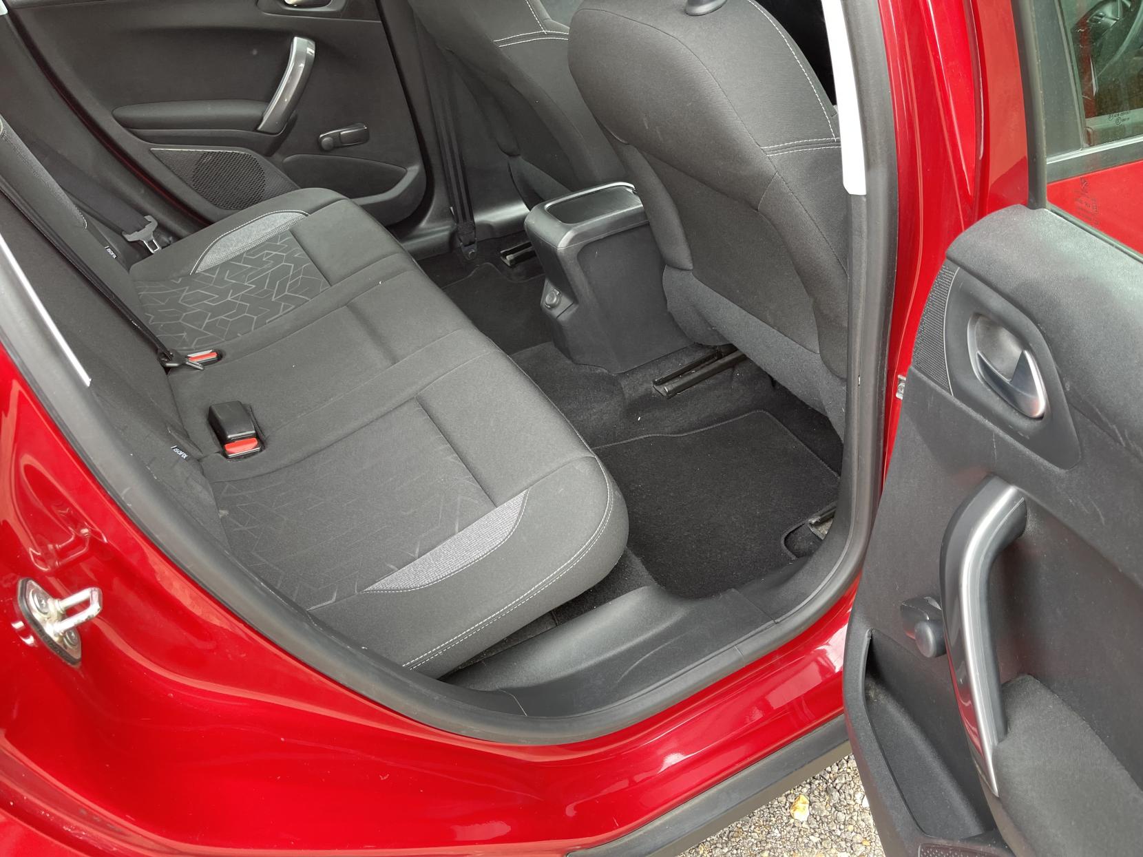 Peugeot 2008 1.2 PureTech Active SUV 5dr Petrol Manual Euro 6 (82 ps)
