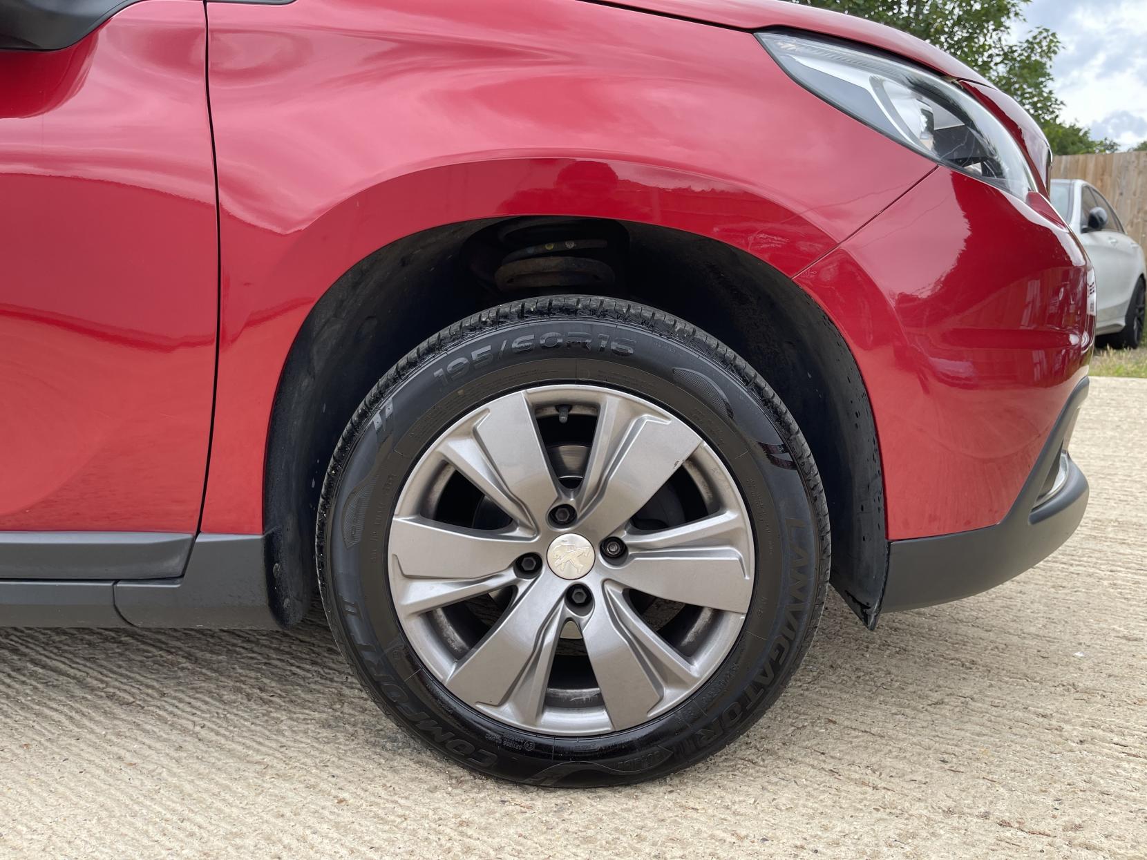 Peugeot 2008 1.2 PureTech Active SUV 5dr Petrol Manual Euro 6 (82 ps)