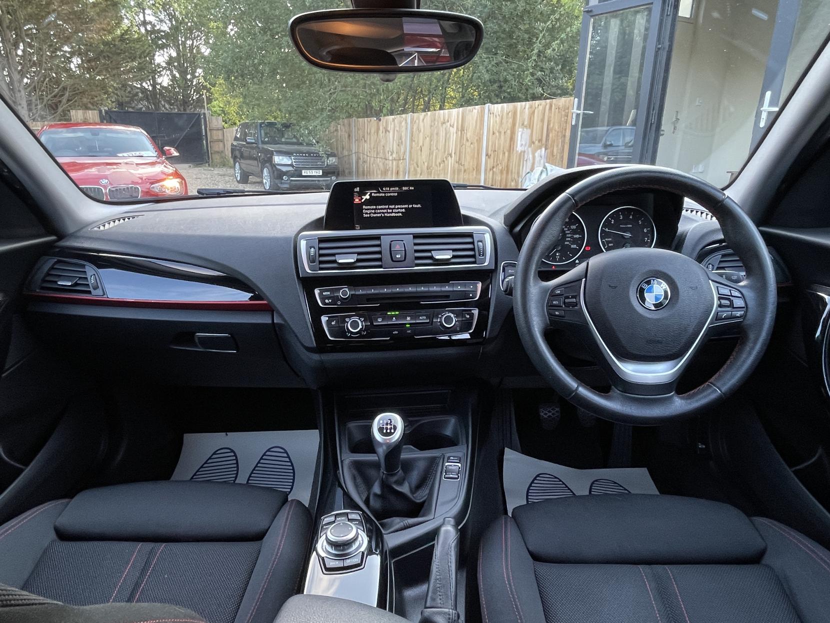 BMW 1 Series 1.5 118i Sport Hatchback 5dr Petrol Manual Euro 6 (s/s) (136 ps)