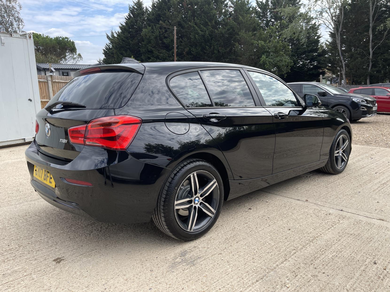 BMW 1 Series 1.5 118i Sport Hatchback 5dr Petrol Manual Euro 6 (s/s) (136 ps)