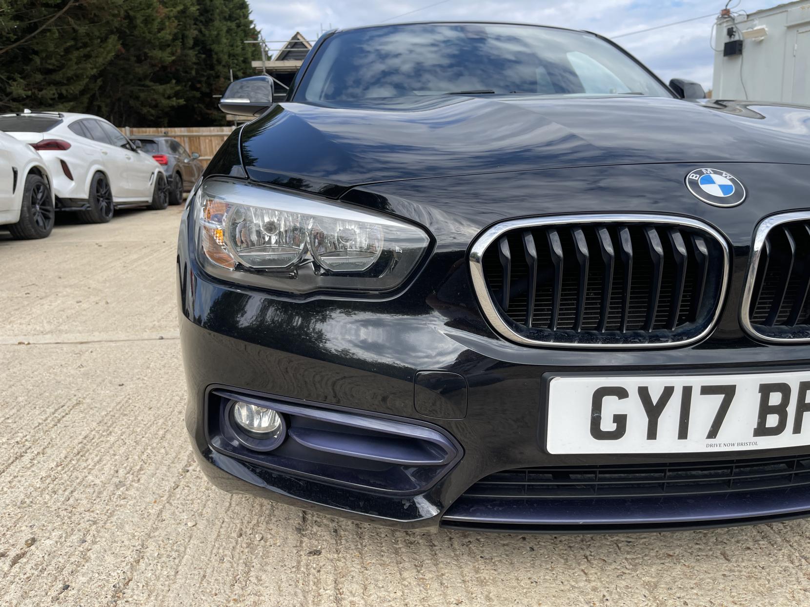 BMW 1 Series 1.5 118i Sport Hatchback 5dr Petrol Manual Euro 6 (s/s) (136 ps)