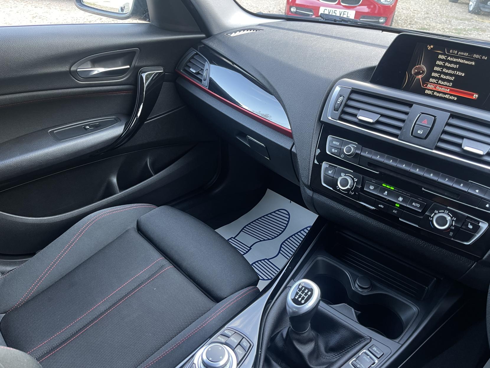 BMW 1 Series 1.5 118i Sport Hatchback 5dr Petrol Manual Euro 6 (s/s) (136 ps)