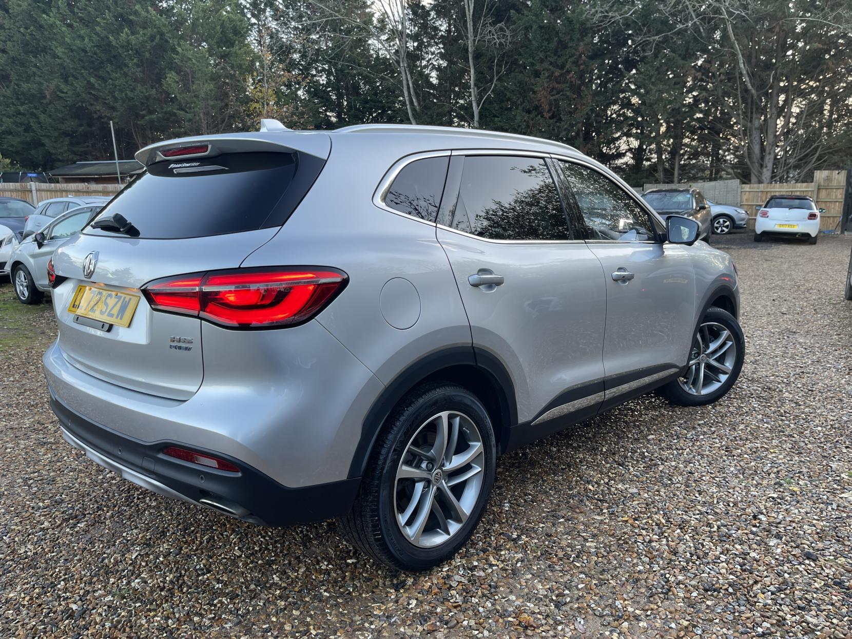 MG MG HS 1.5 T-GDI 16.6kWh Exclusive SUV 5dr Petrol Plug-in Hybrid Auto Euro 6 (s/s) (258 ps)