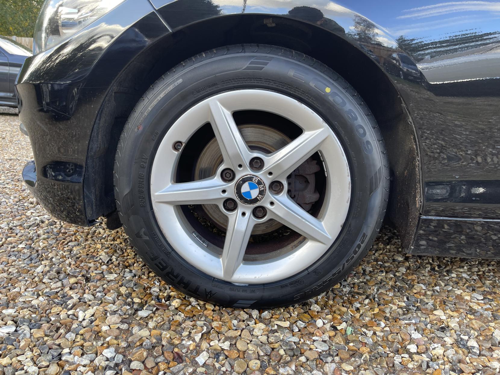 BMW 1 Series 1.6 118i SE Hatchback 3dr Petrol Manual Euro 6 (s/s) (136 ps)