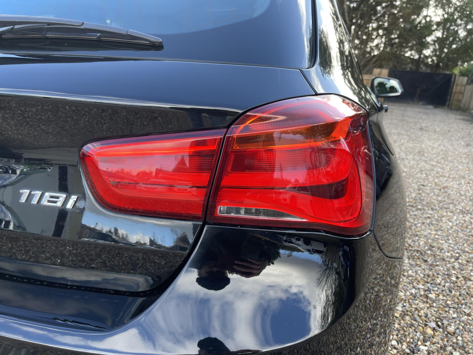 BMW 1 Series 1.6 118i SE Hatchback 3dr Petrol Manual Euro 6 (s/s) (136 ps)