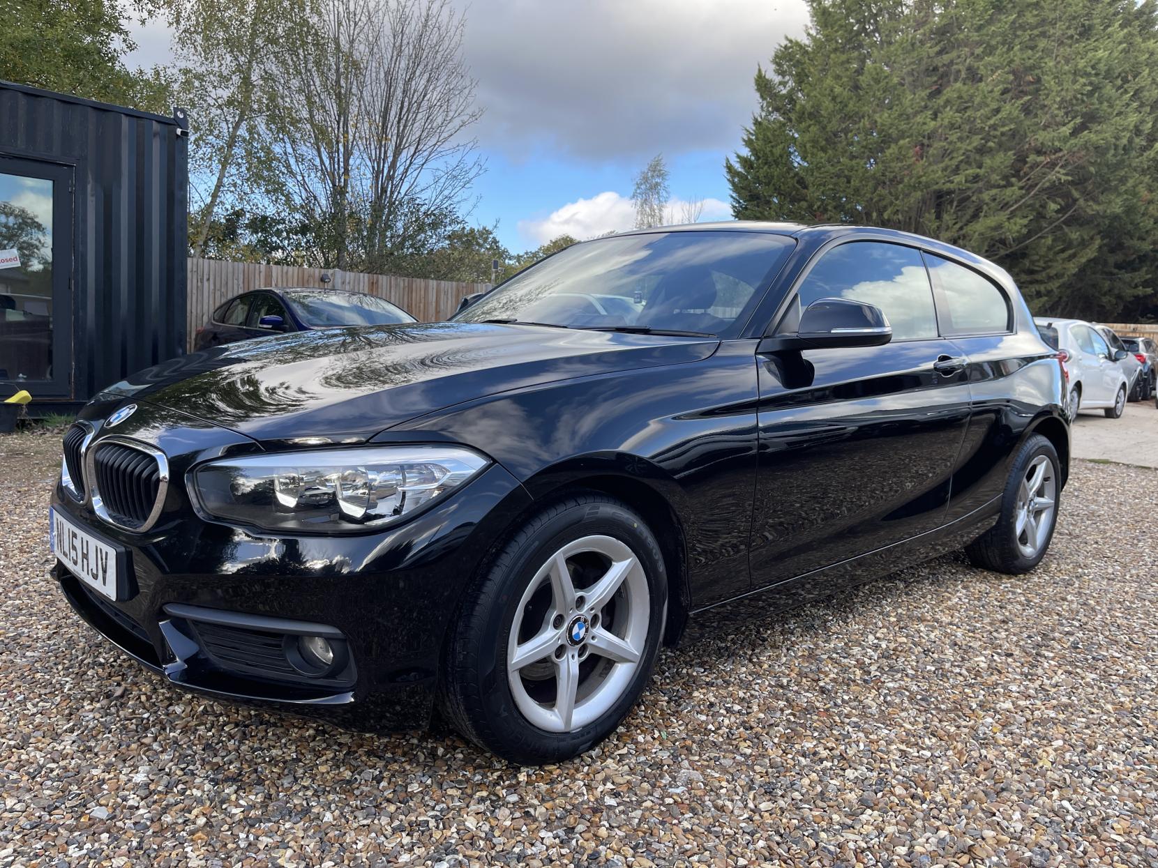 BMW 1 Series 1.6 118i SE Hatchback 3dr Petrol Manual Euro 6 (s/s) (136 ps)