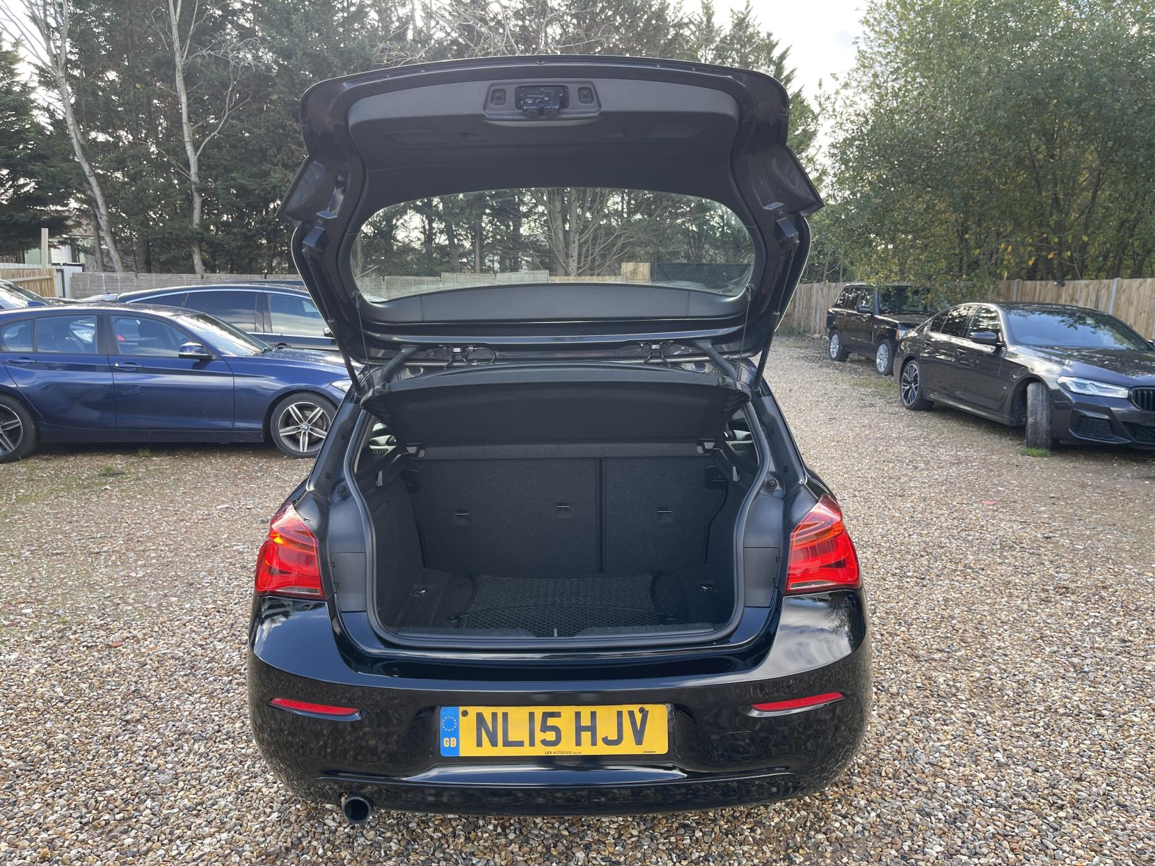 BMW 1 Series 1.6 118i SE Hatchback 3dr Petrol Manual Euro 6 (s/s) (136 ps)